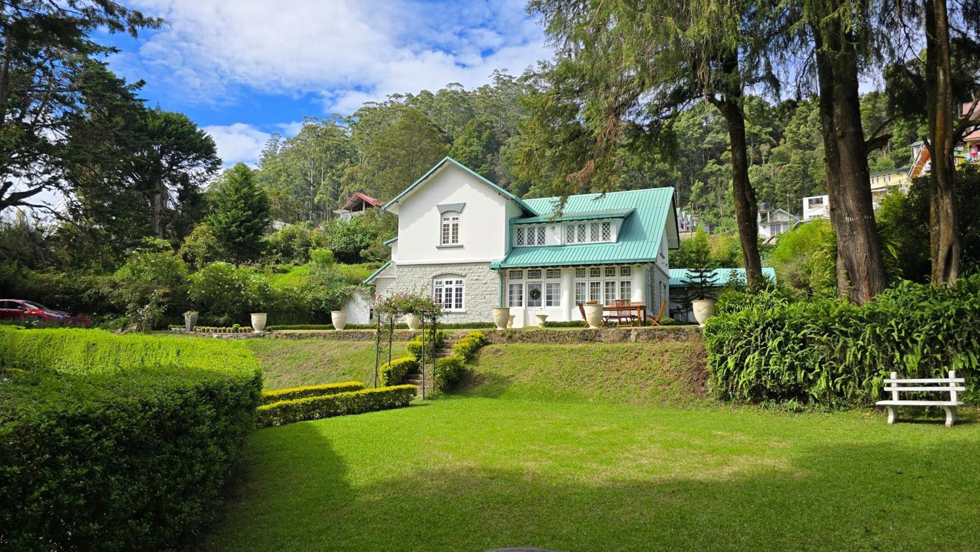 Brockenhurst Bungalow Нувара-Элия Экстерьер фото