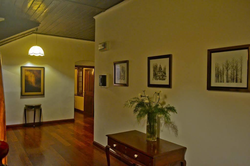 Brockenhurst Bungalow Нувара-Элия Экстерьер фото